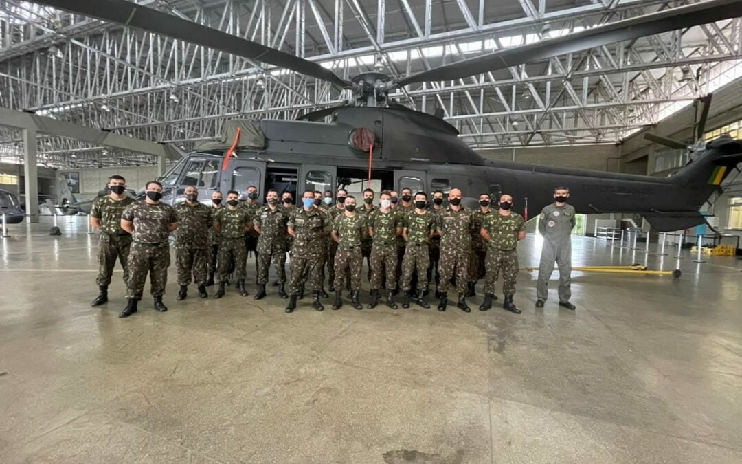 Destacamento de Aviação do Exército Brasileiro realiza capacitação de 200  militares em Operações Aeromóveis - PortalBIDS