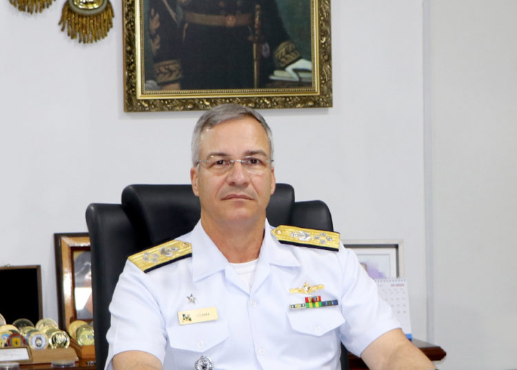 Diretor-Geral do Material da Marinha (DGMM), Almirante de Esquadra José Augusto Vieira da Cunha de Menezes,