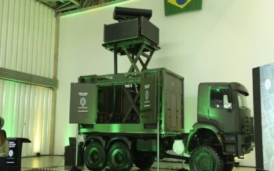 Exército e Embraer apresentam o radar Saber M200, desenvolvido com tecnologia nacional