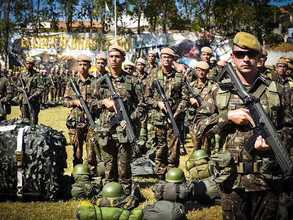 Exército cria para sargentos e subtenentes cargo de Adjunto de