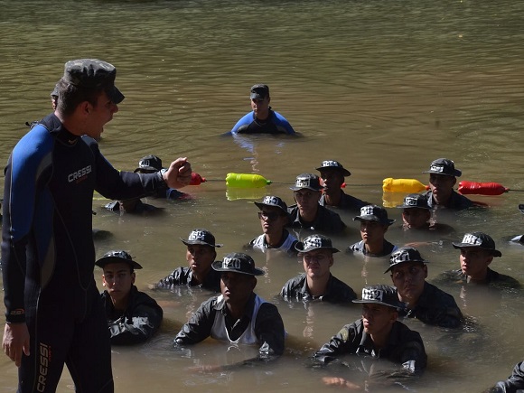 Comandante do Exército visita Forte Pantanal - DefesaNet