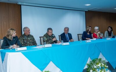 Ministro da Defesa prestigia seminário que destaca a presença feminina em missões de paz